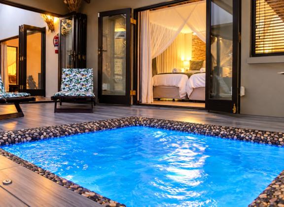 Blue Pool Tropical Villa at Night.jpg